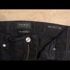 PacSun Black men’s skinny jeans size 33 x 32